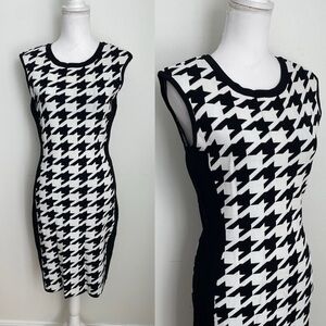 Calvin Klein Black and White Houndstooth Print Midi Length Bodycon Dress S/M